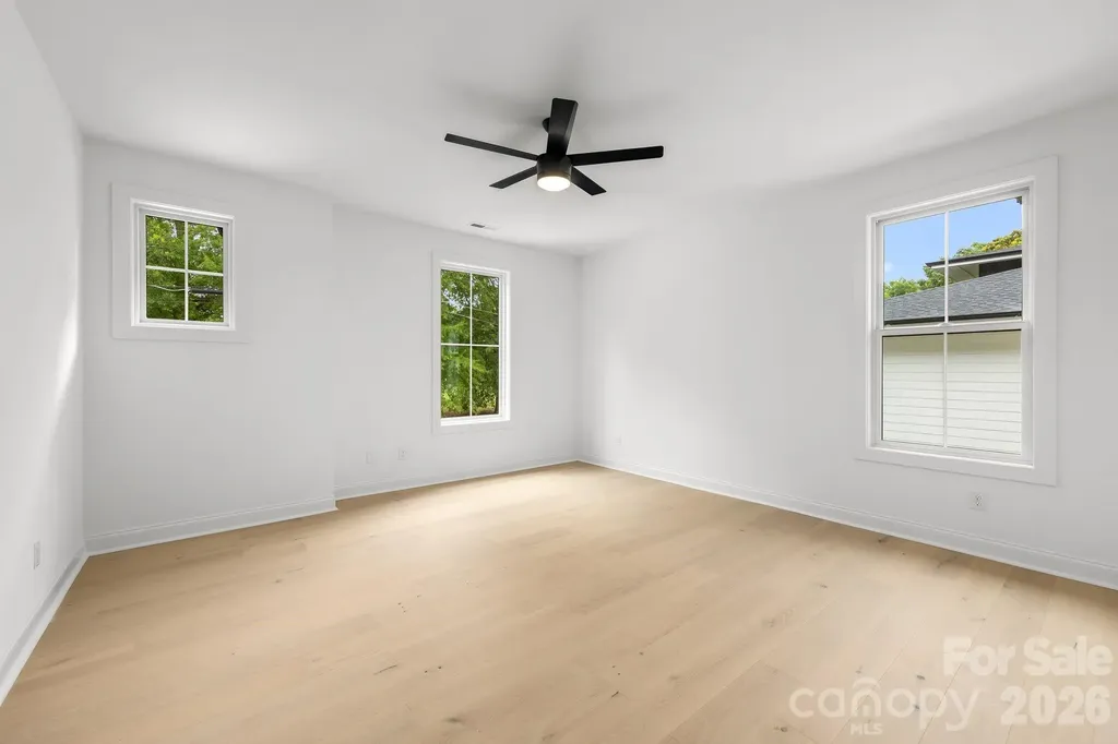 2763 Parkway Avenue Charlotte NC 28208
