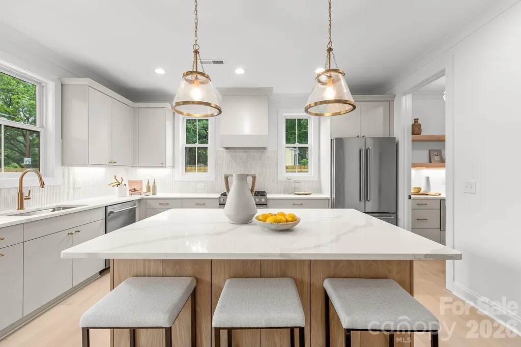2763 Parkway Avenue Charlotte NC 28208
