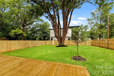 2763 Parkway Avenue Charlotte NC 28208
