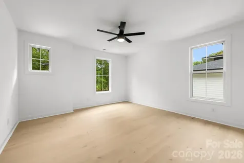2763 Parkway Avenue Charlotte NC 28208