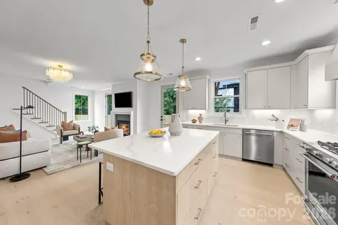2763 Parkway Avenue Charlotte NC 28208