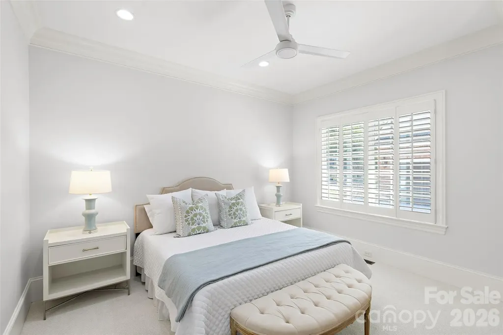 2427 Danbury Street Charlotte NC 28211