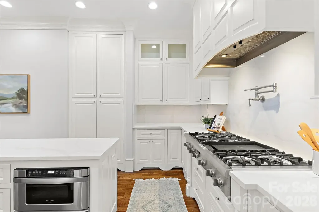 2427 Danbury Street Charlotte NC 28211