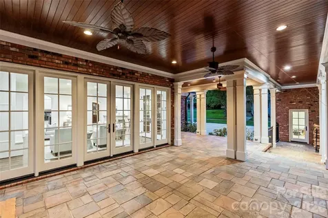 2427 Danbury Street Charlotte NC 28211