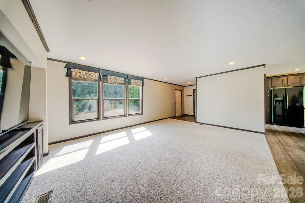 4130 Us 64 Road Morganton NC 28655