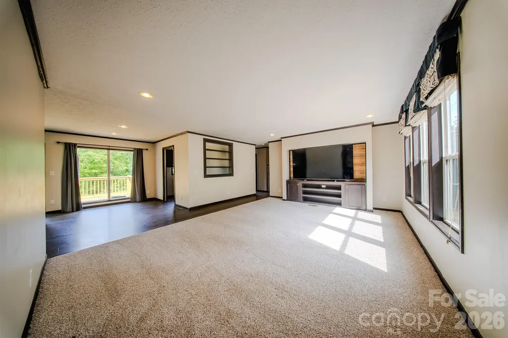 4130 Us 64 Road Morganton NC 28655