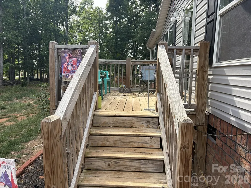 915 Jay Burke Road Taylorsville NC 28681