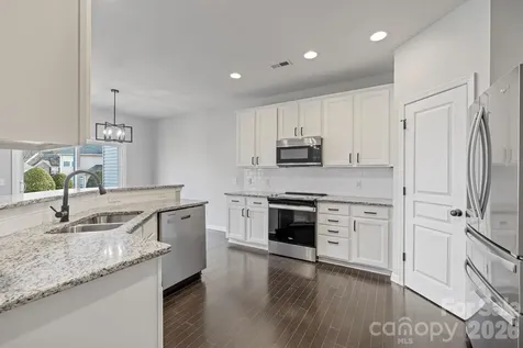 4364 Park South Station Boulevard Charlotte NC 28210