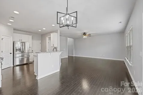 4364 Park South Station Boulevard Charlotte NC 28210