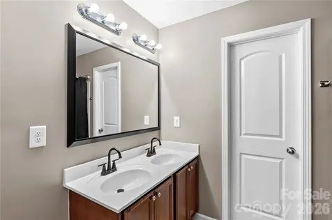 218 Valerie Drive Lincolnton NC 28092