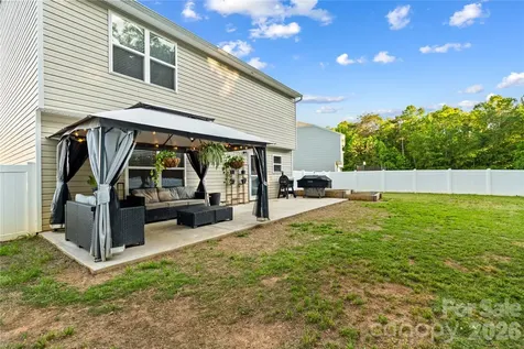 218 Valerie Drive Lincolnton NC 28092