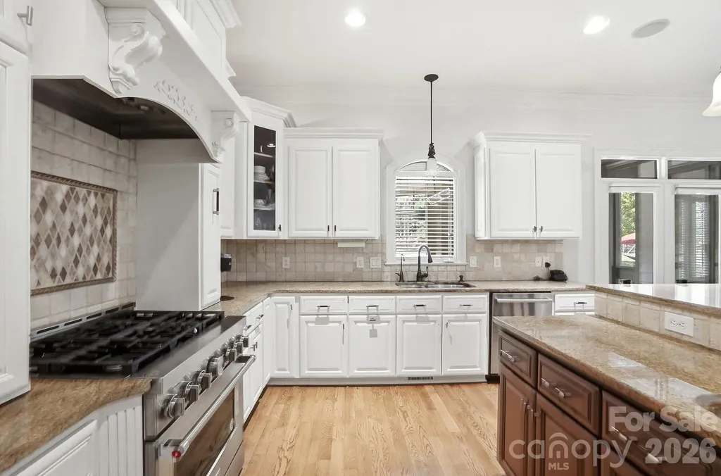 105 Quincy Court Mooresville NC 28117