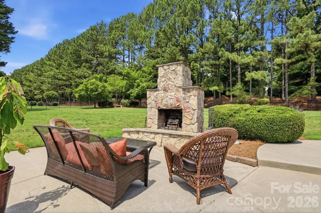 105 Quincy Court Mooresville NC 28117