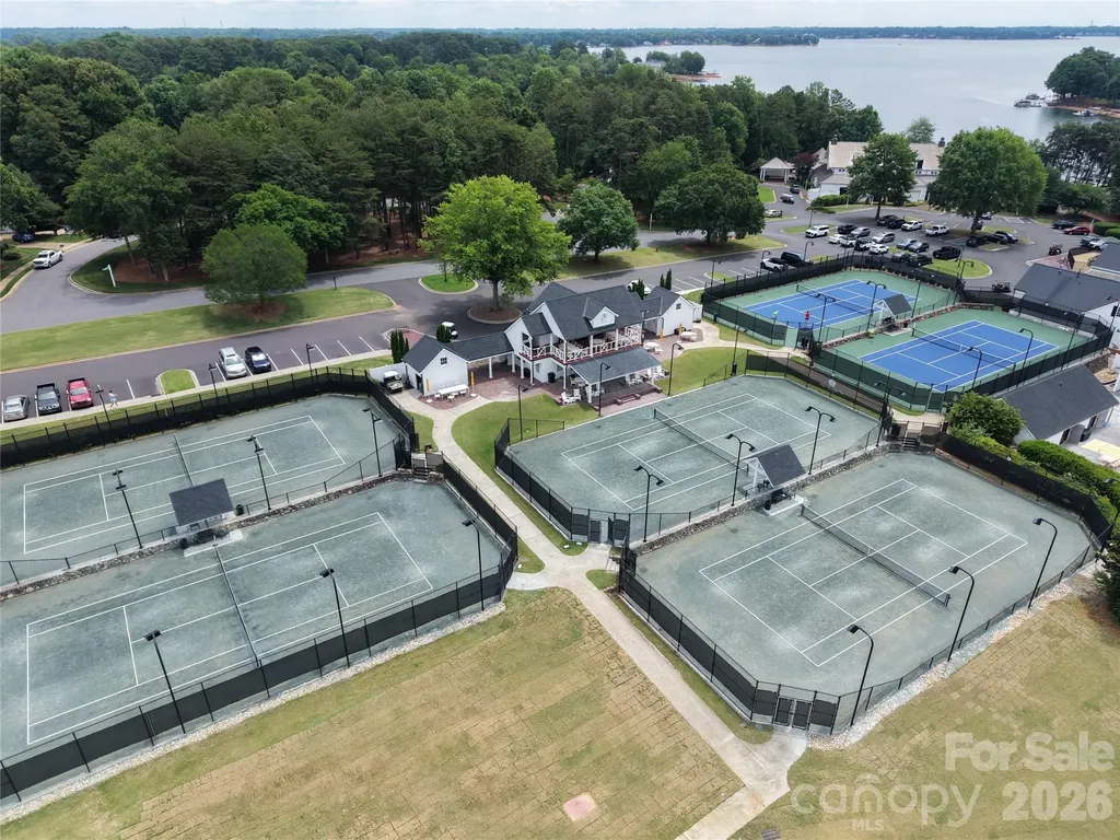 105 Quincy Court Mooresville NC 28117