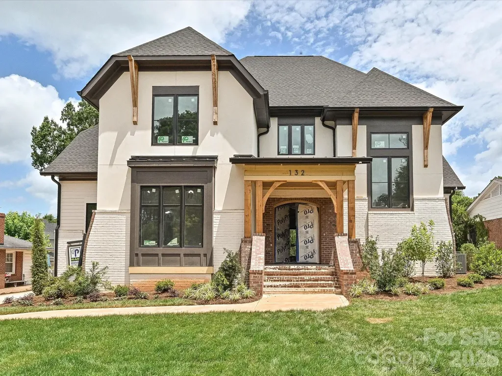 1329 Bevis Drive Charlotte NC 28209