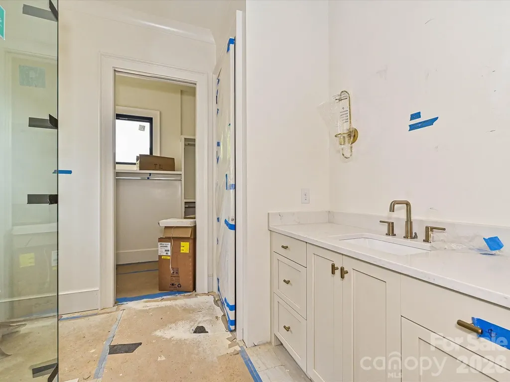 1329 Bevis Drive Charlotte NC 28209