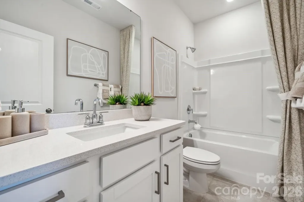 1824 Alexander Village Main Drive Charlotte NC 28262