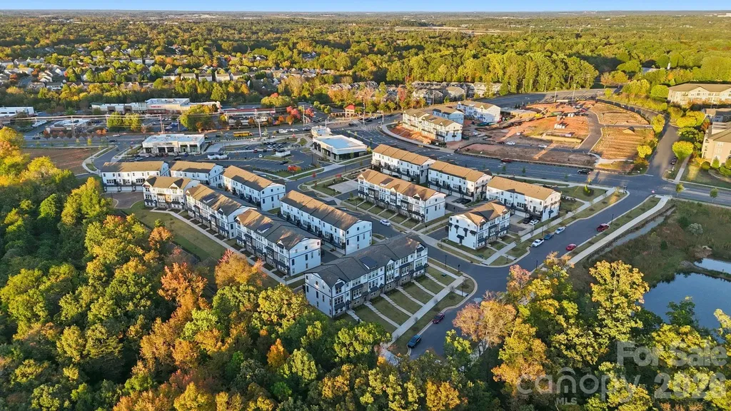 1824 Alexander Village Main Drive Charlotte NC 28262