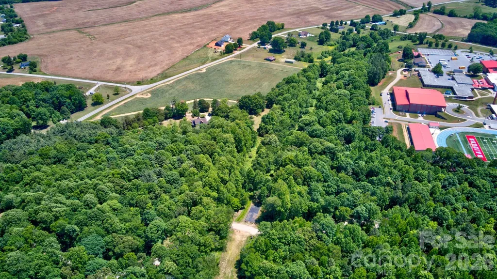 000 Jennings Road Olin NC 28660