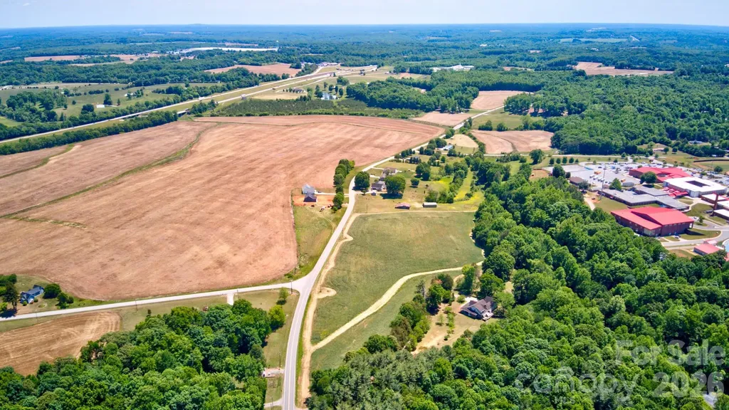 000 Jennings Road Olin NC 28660
