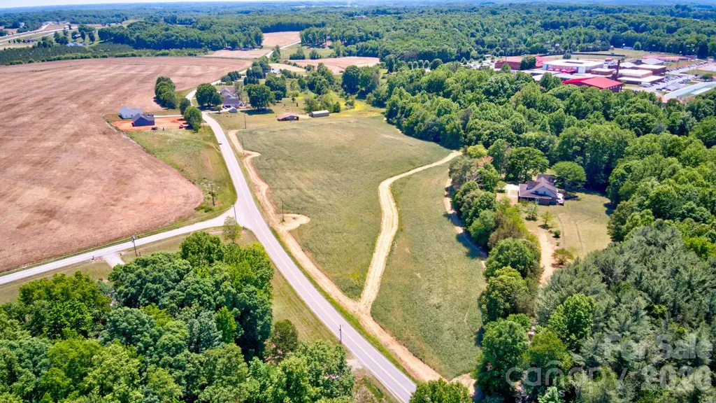 000 Jennings Road Olin NC 28660