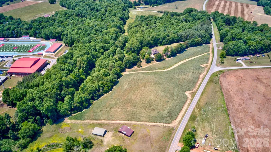 000 Jennings Road Olin NC 28660