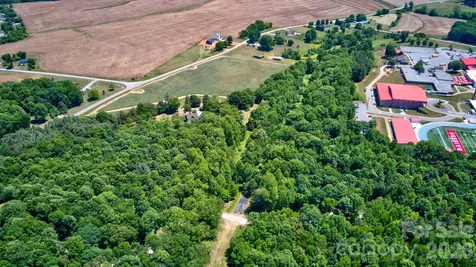 000 Jennings Road Olin NC 28660