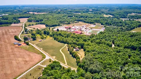 000 Jennings Road Olin NC 28660