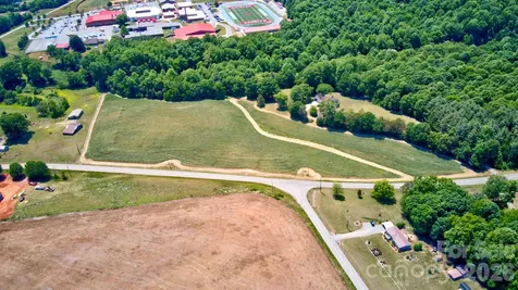 000 Jennings Road Olin NC 28660