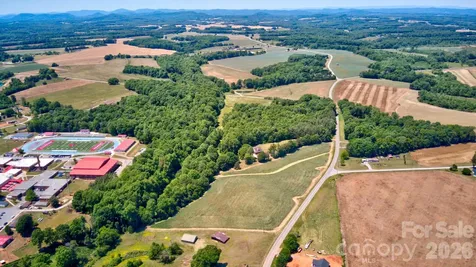 000 Jennings Road Olin NC 28660