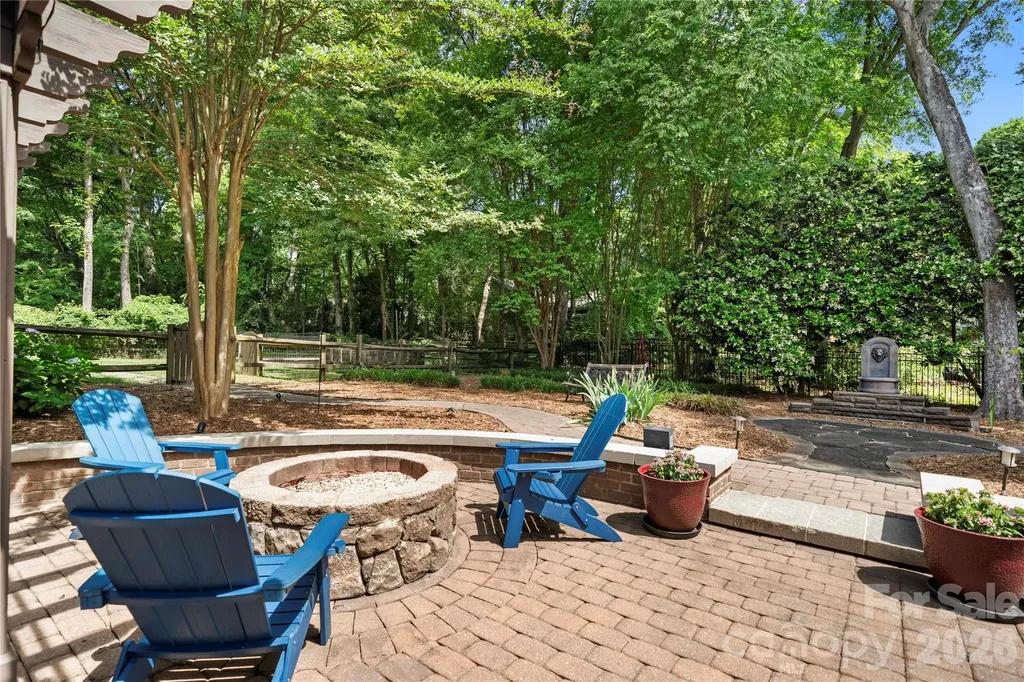 4531 Montibello Drive Charlotte NC 28226