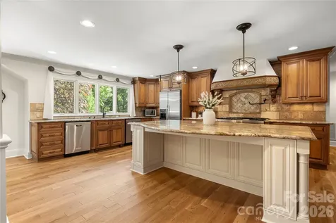 4531 Montibello Drive Charlotte NC 28226