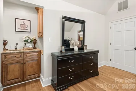 4531 Montibello Drive Charlotte NC 28226