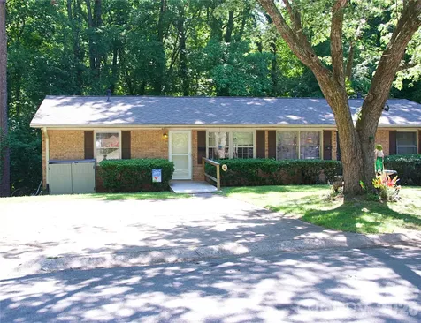 4631 Highlake Drive Charlotte NC 28215