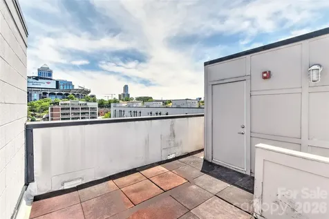 613 Mcninch Street Charlotte NC 28208
