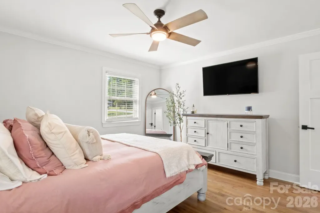 918 Henry Street Kings Mountain NC 28086