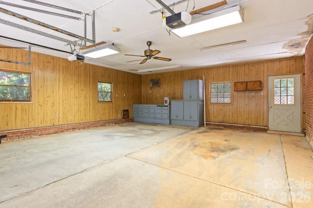 3137 Frederick Place Charlotte NC 28210