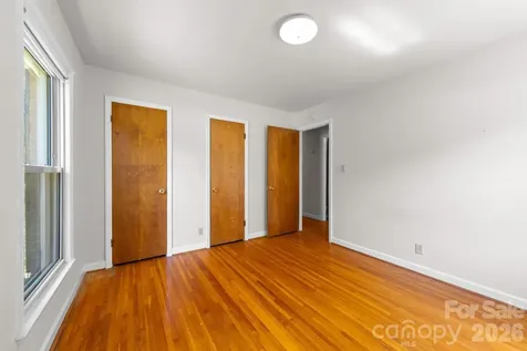 3137 Frederick Place Charlotte NC 28210