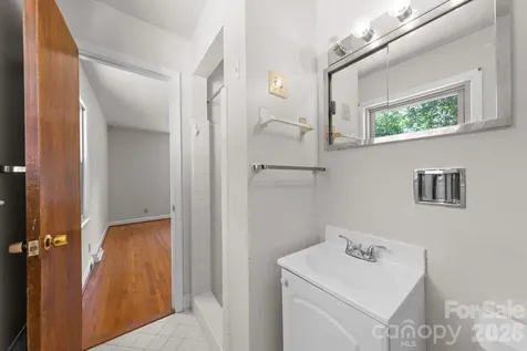 3137 Frederick Place Charlotte NC 28210
