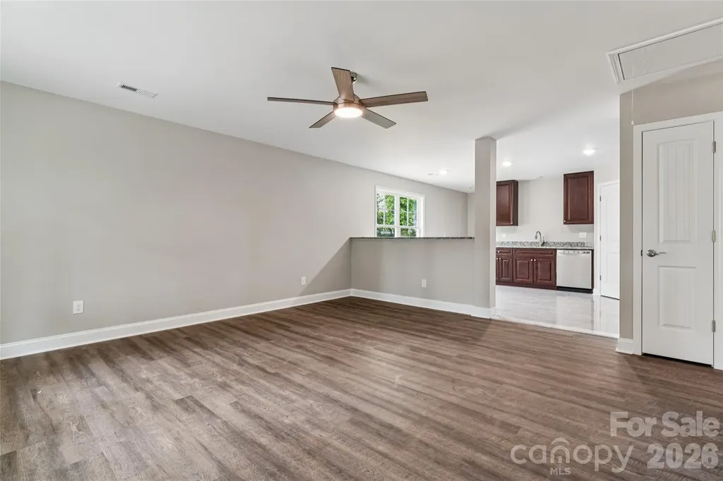 209 W 17th Street Kannapolis NC 28081