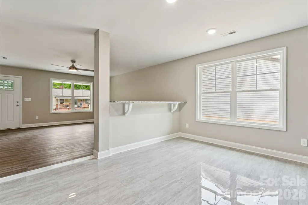209 W 17th Street Kannapolis NC 28081
