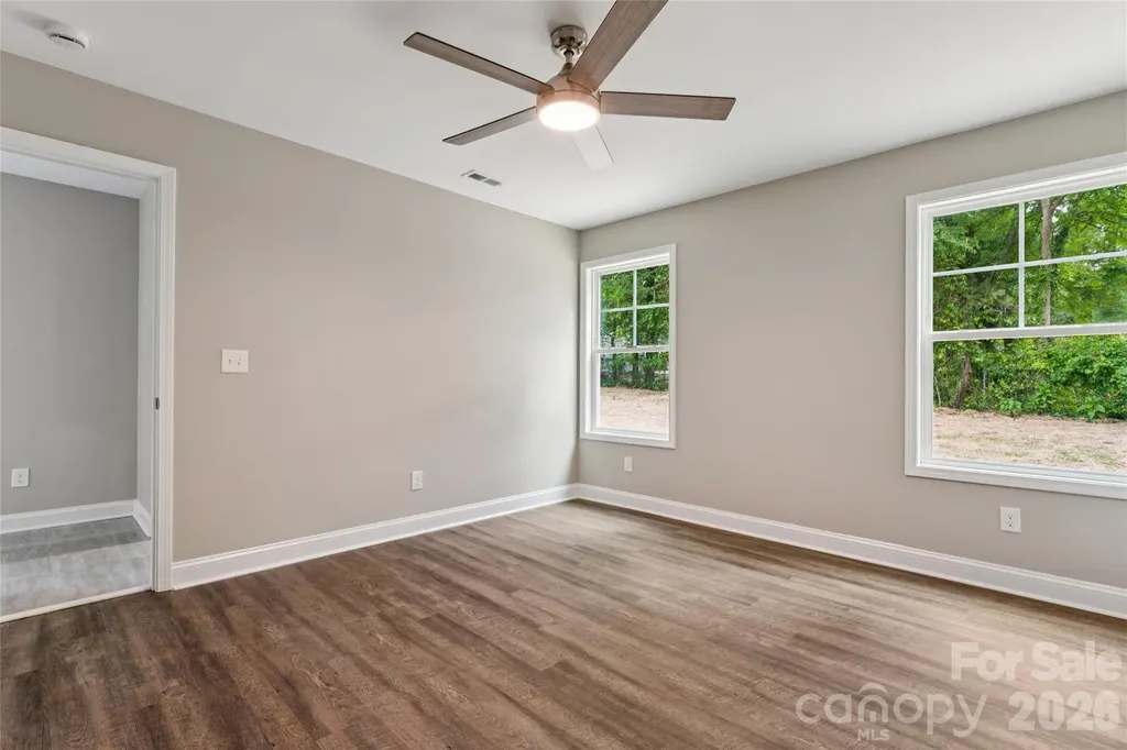 209 W 17th Street Kannapolis NC 28081