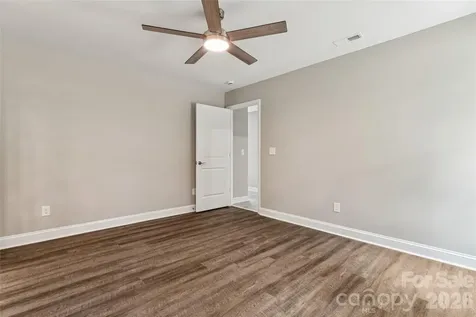 209 W 17th Street Kannapolis NC 28081