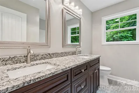 209 W 17th Street Kannapolis NC 28081