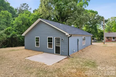 209 W 17th Street Kannapolis NC 28081
