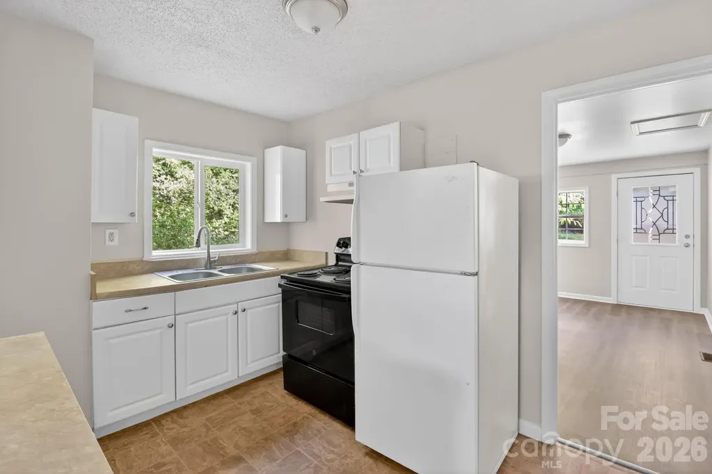 1121 Lundix Street Albemarle NC 28001