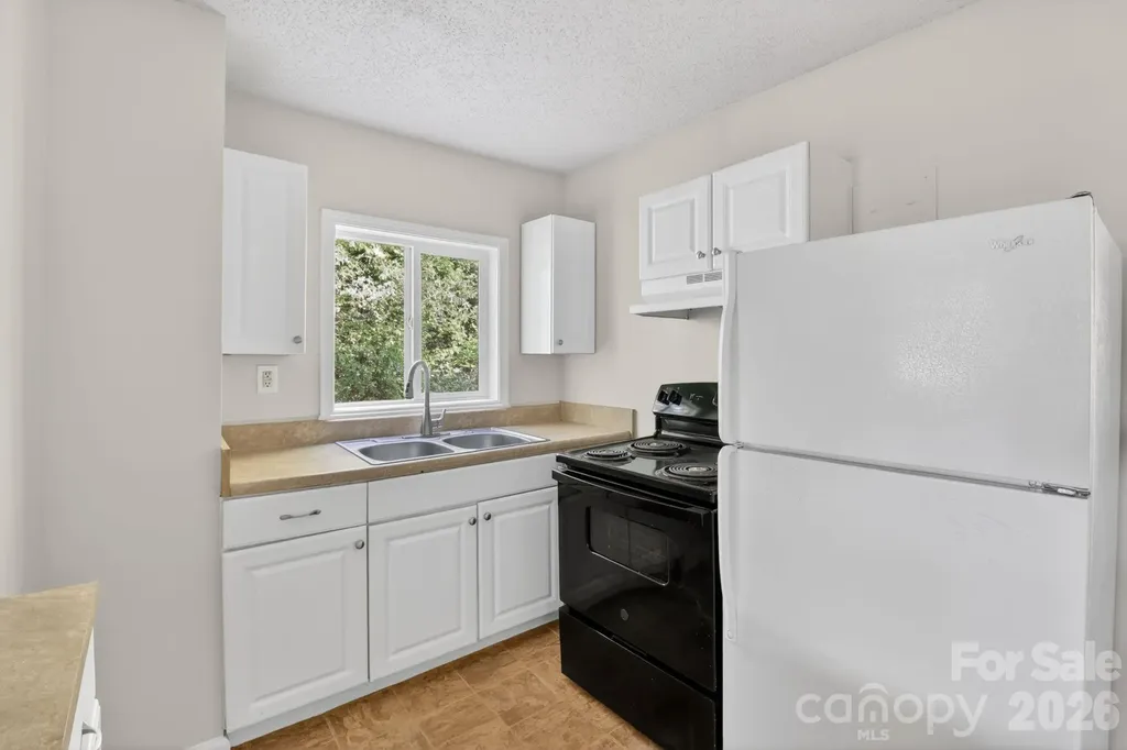 1121 Lundix Street Albemarle NC 28001
