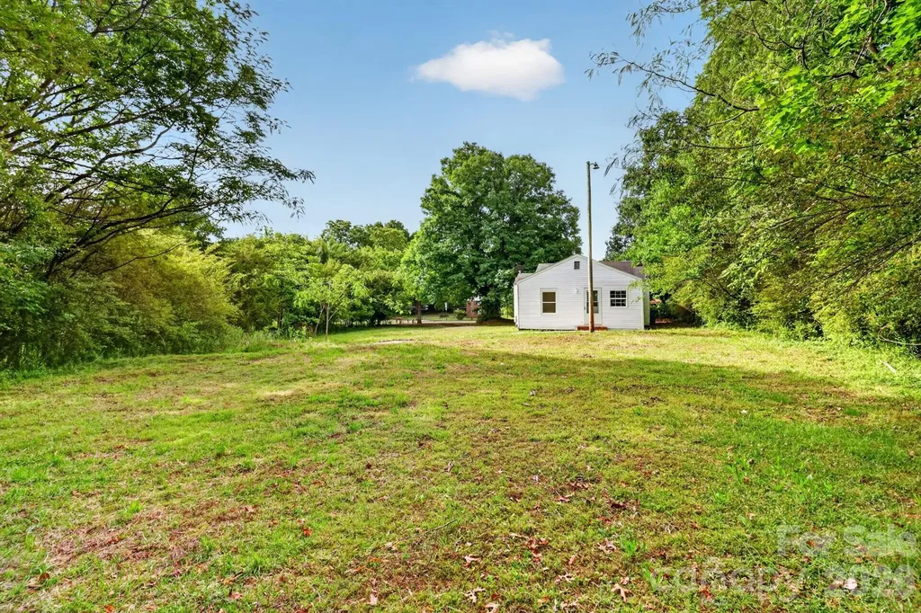 1121 Lundix Street Albemarle NC 28001