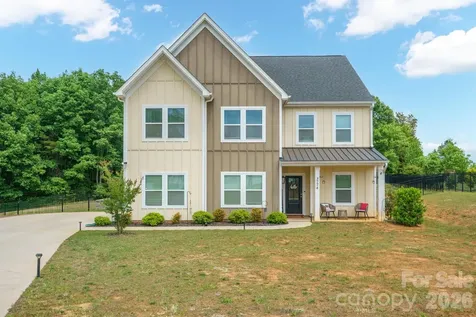 3774 Old Village Drive Maiden NC 28650