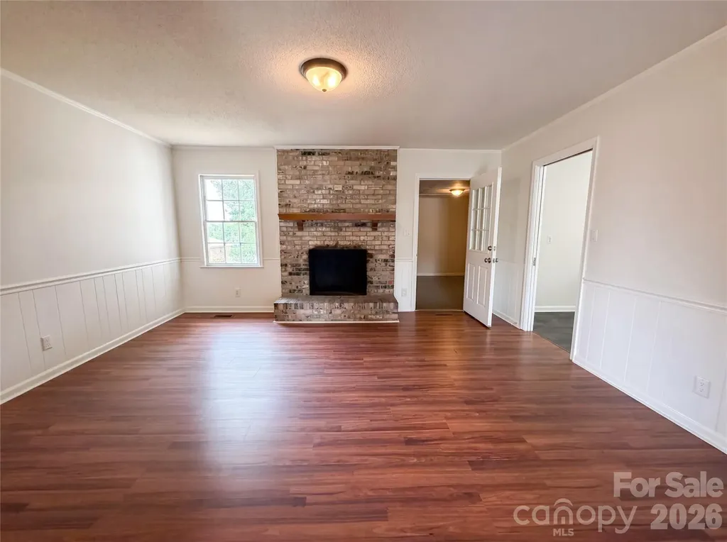 814 Charles Road Shelby NC 28152